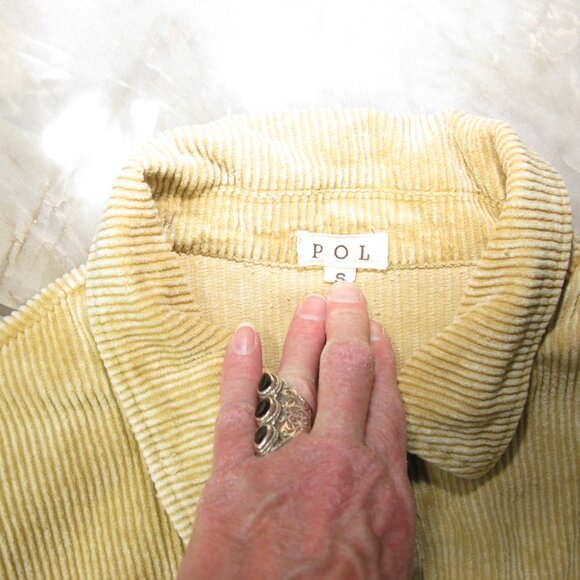 POL Light Tan Cropped Distressed Corduroy 3/4 Wide Sleeve Size Small - Picture 7 of 7